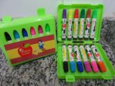 maletinha com canetinhas