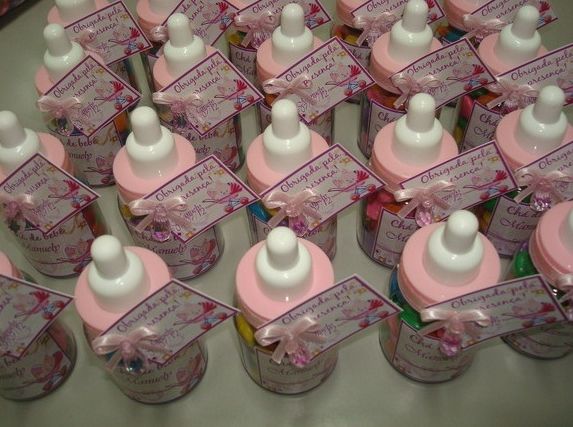 mini mamadeirinha com confeitos